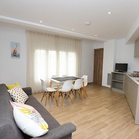 Apartaments Agneta- Timo Cambrils Extérieur photo